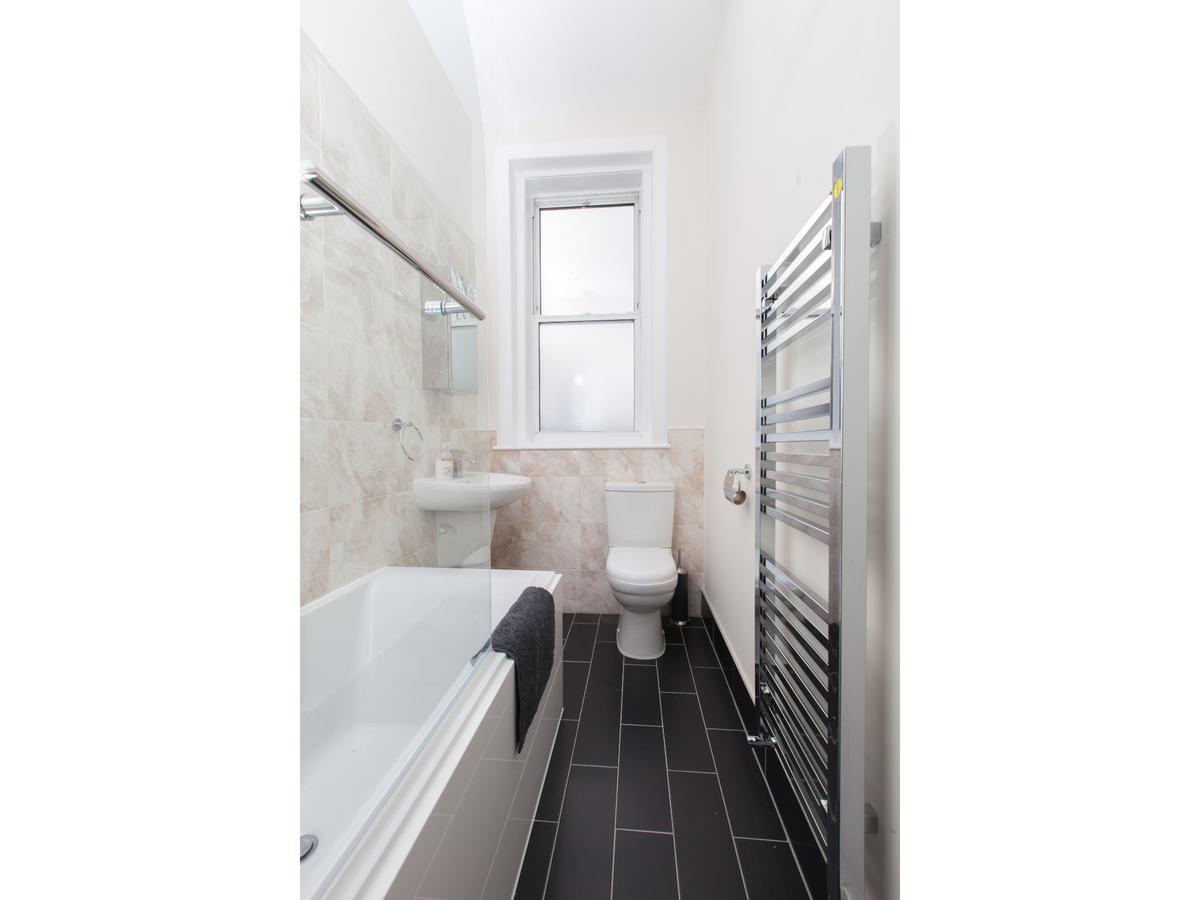 Pass The Keys Spacious 2-Br Flat For 4 In Morningside Edinburg Exteriör bild