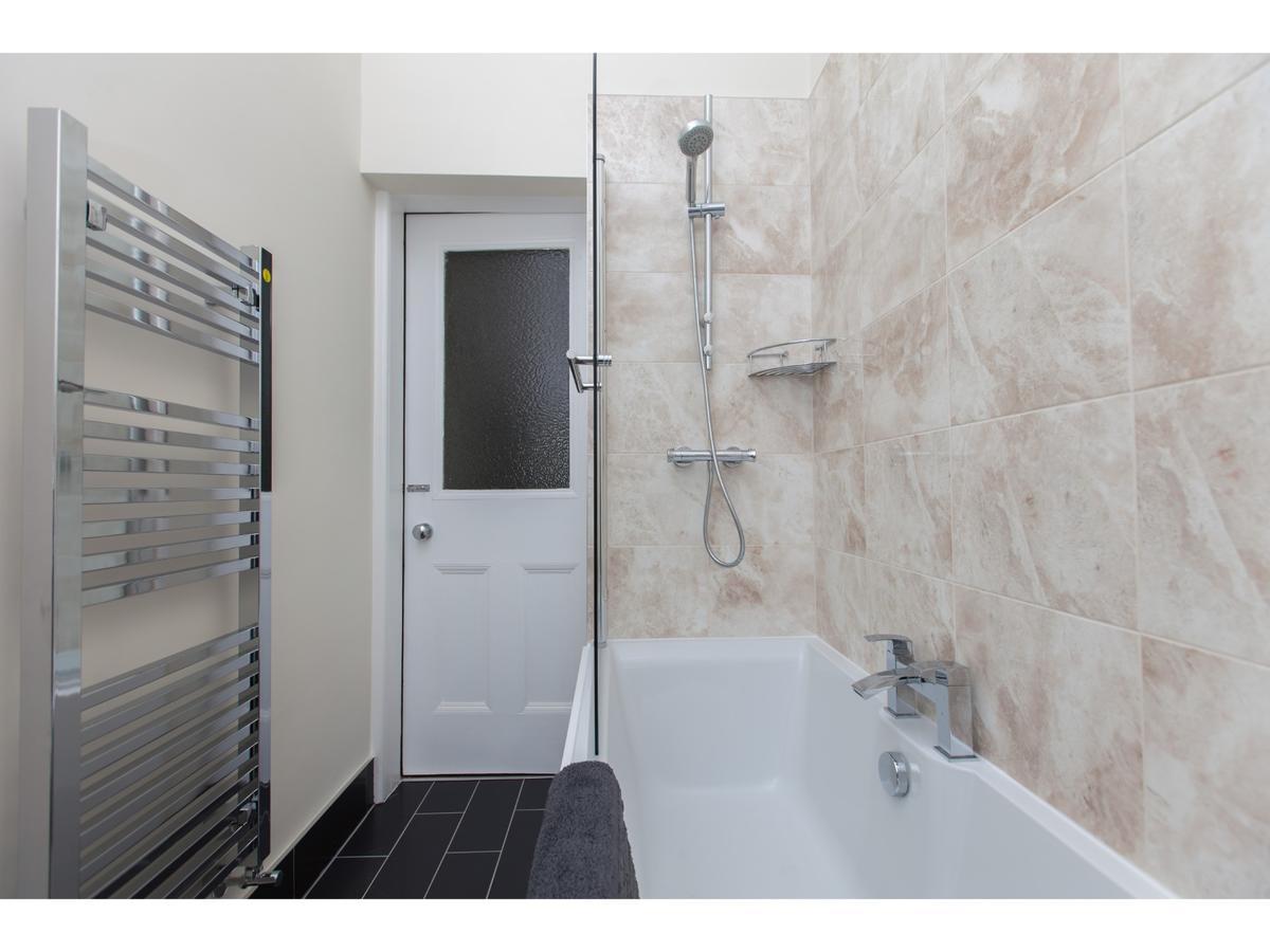 Pass The Keys Spacious 2-Br Flat For 4 In Morningside Edinburg Exteriör bild